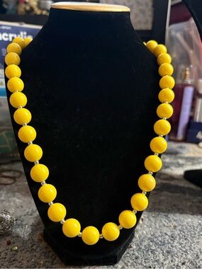 Vibrant Yellow Beaded Necklace Vintage